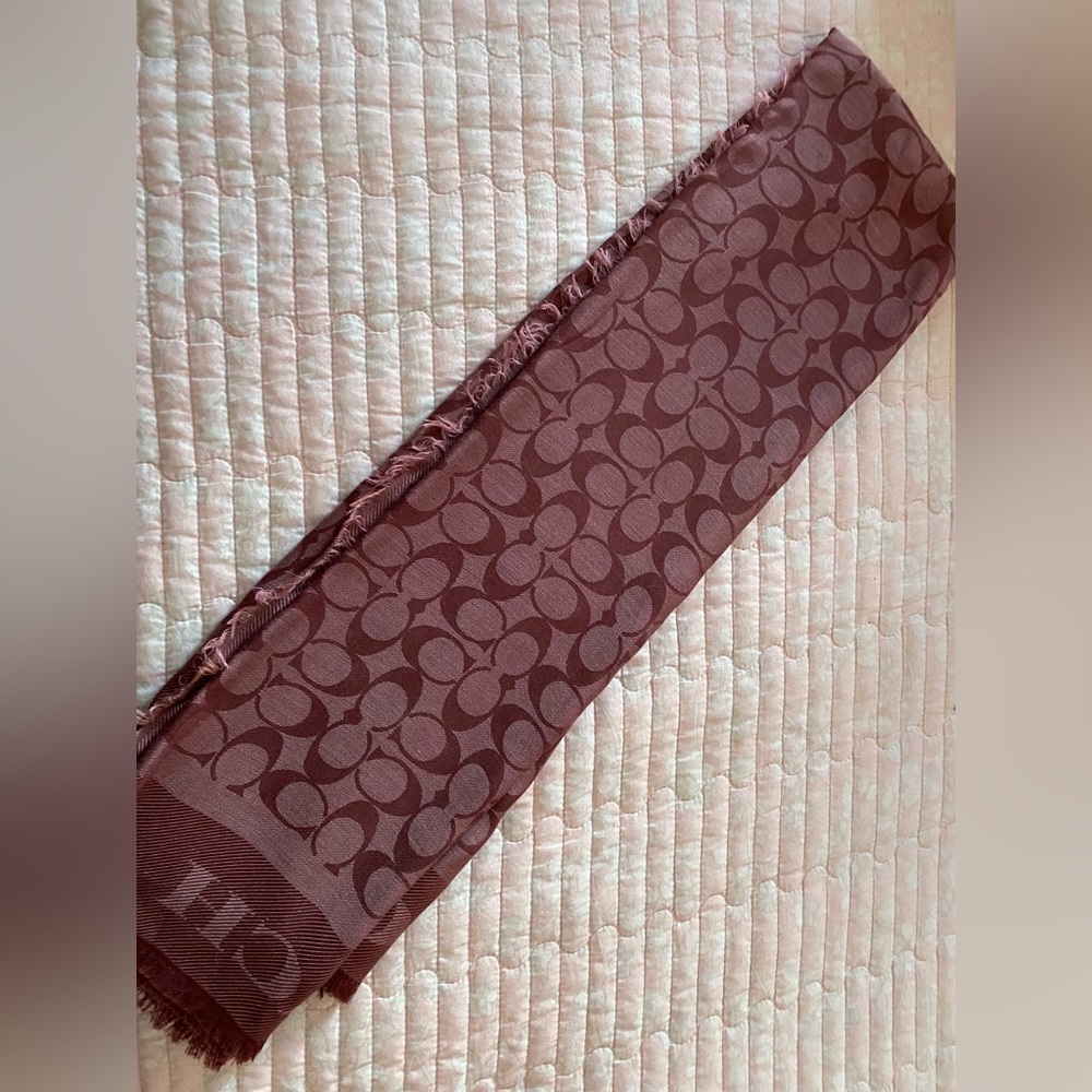 Coach scarf